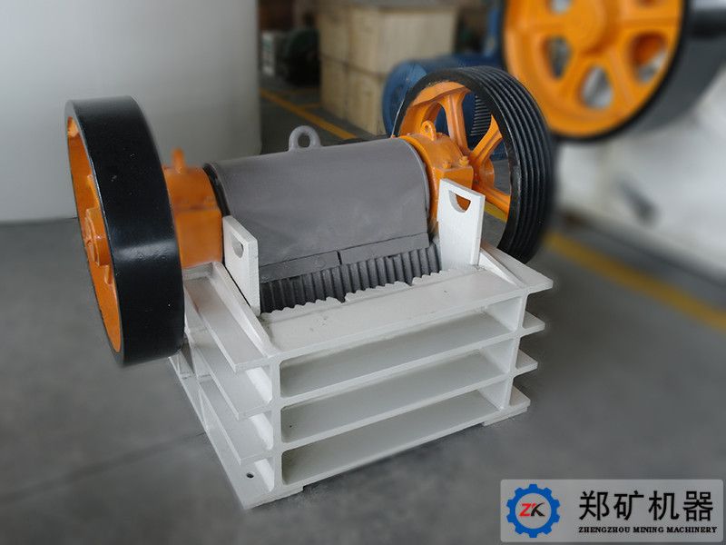 PE、PEX 系列顎式破碎機(jī)2.jpg